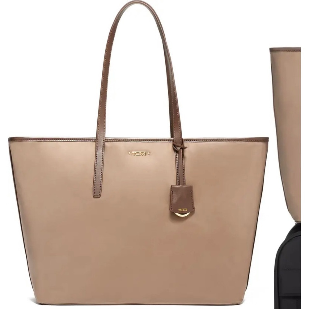 Tumi Voyageur Everyday Nylon Tote Fossil NWT